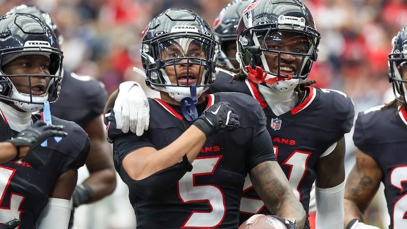 Texans’ Pitre becomes first Guardian Caps signature athlete