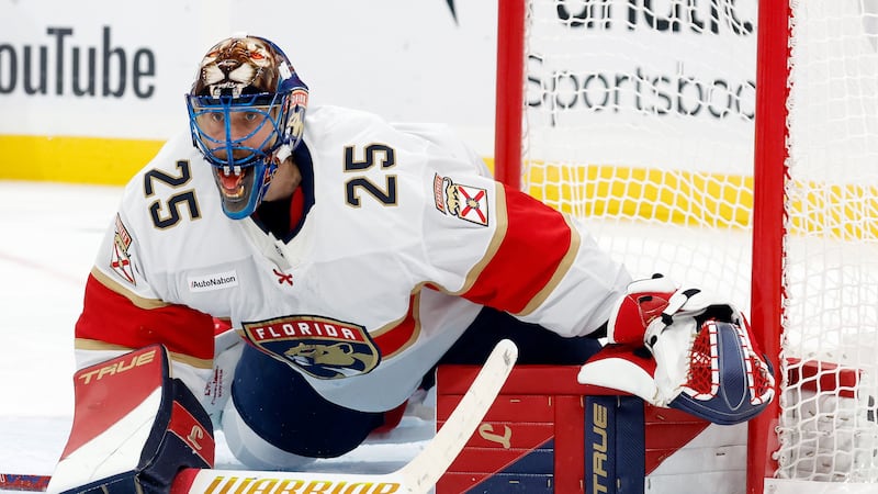 Panthers G Markstrom out 10-14 days after injury in practice