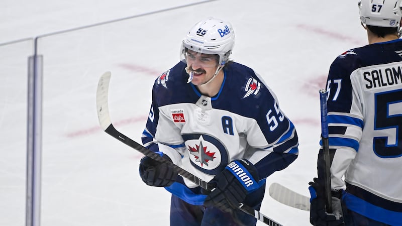 Jets' Scheifele relieved to finally get some puck luck