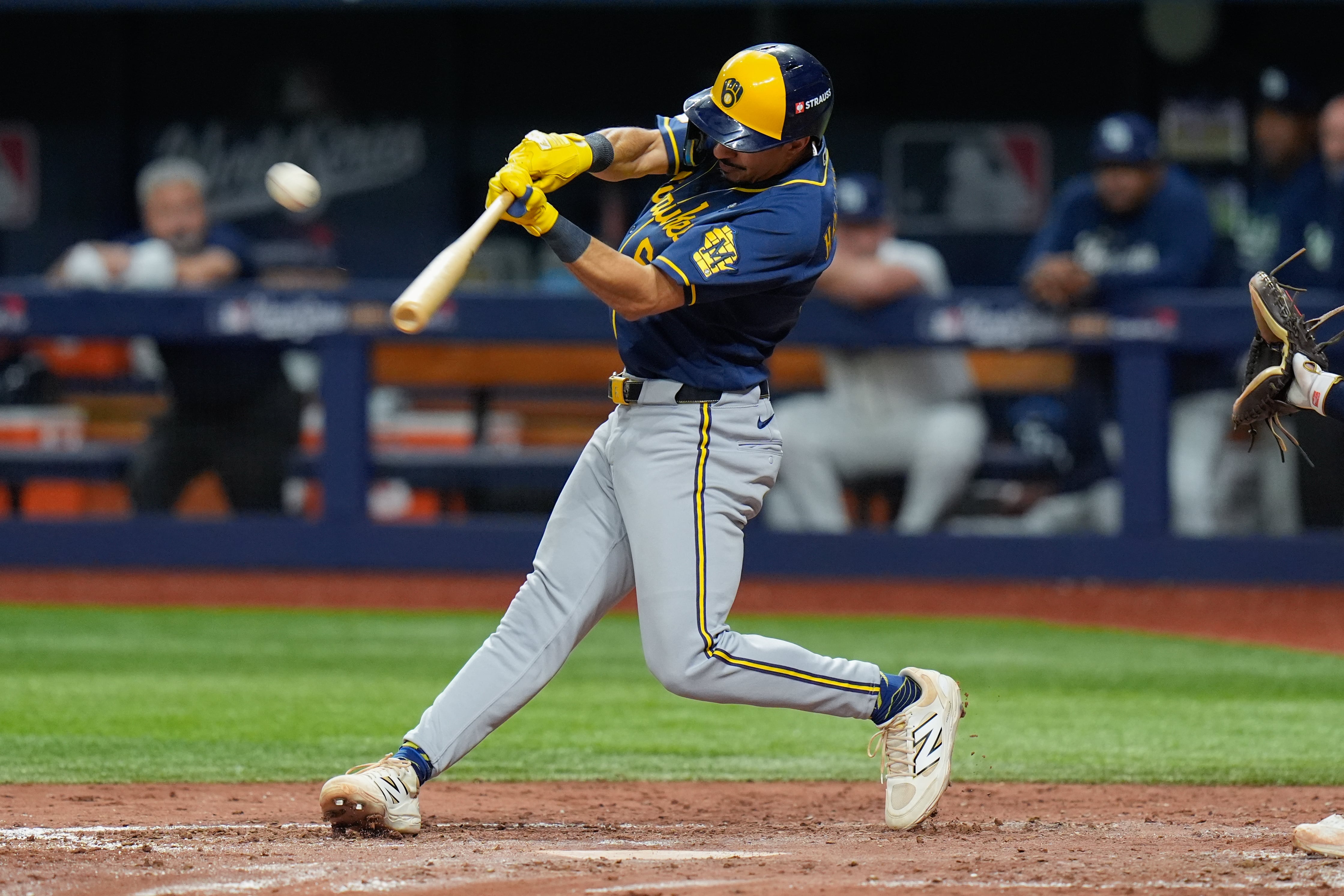 Jim Rutledge: Brewers hype in Wisconsin hasn’t been this big since the Favre Super Bowl