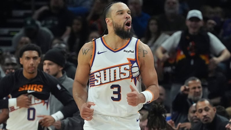 Report: Canadian Brooks, Suns agree to three-year, $73M contract extension