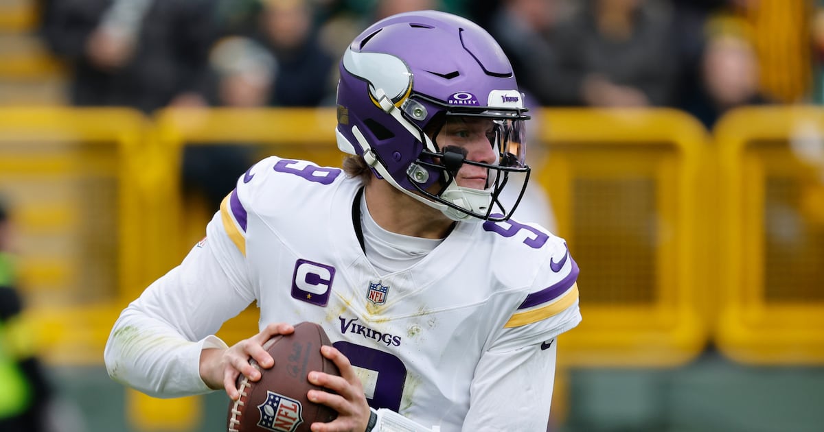 McCarthy wants to stay with Vikings after losing QB job