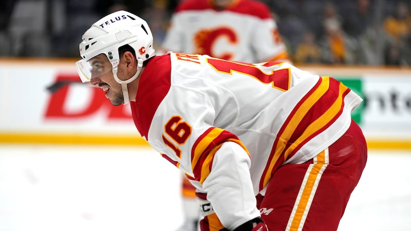Flames facing decision on Frost’s future
