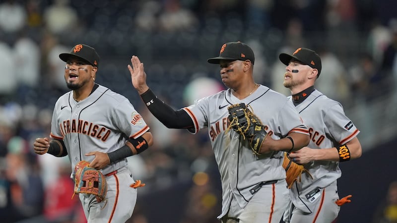 Rookie Susac homers again, Ray wins his seventh straight decision as Giants beat Padres