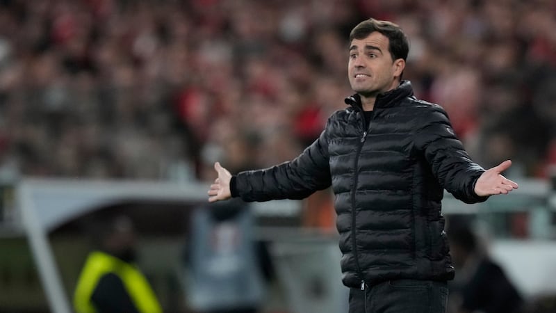Toulouse coach Martínez Novell to leave French club after three seasons in charge