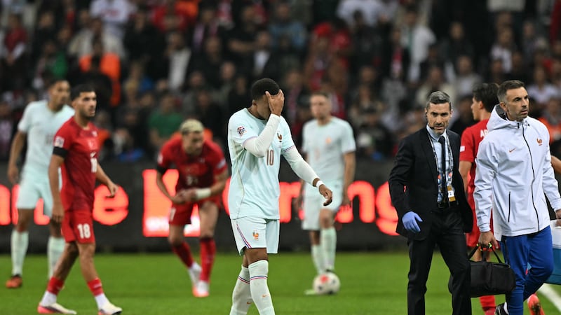 Mbappé scores, but leaves France match with apparent injury
