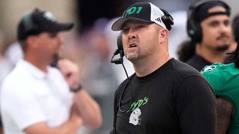 NCAA hands North Dakota 1-year probation for tampering violations by assistant coach Stepps
