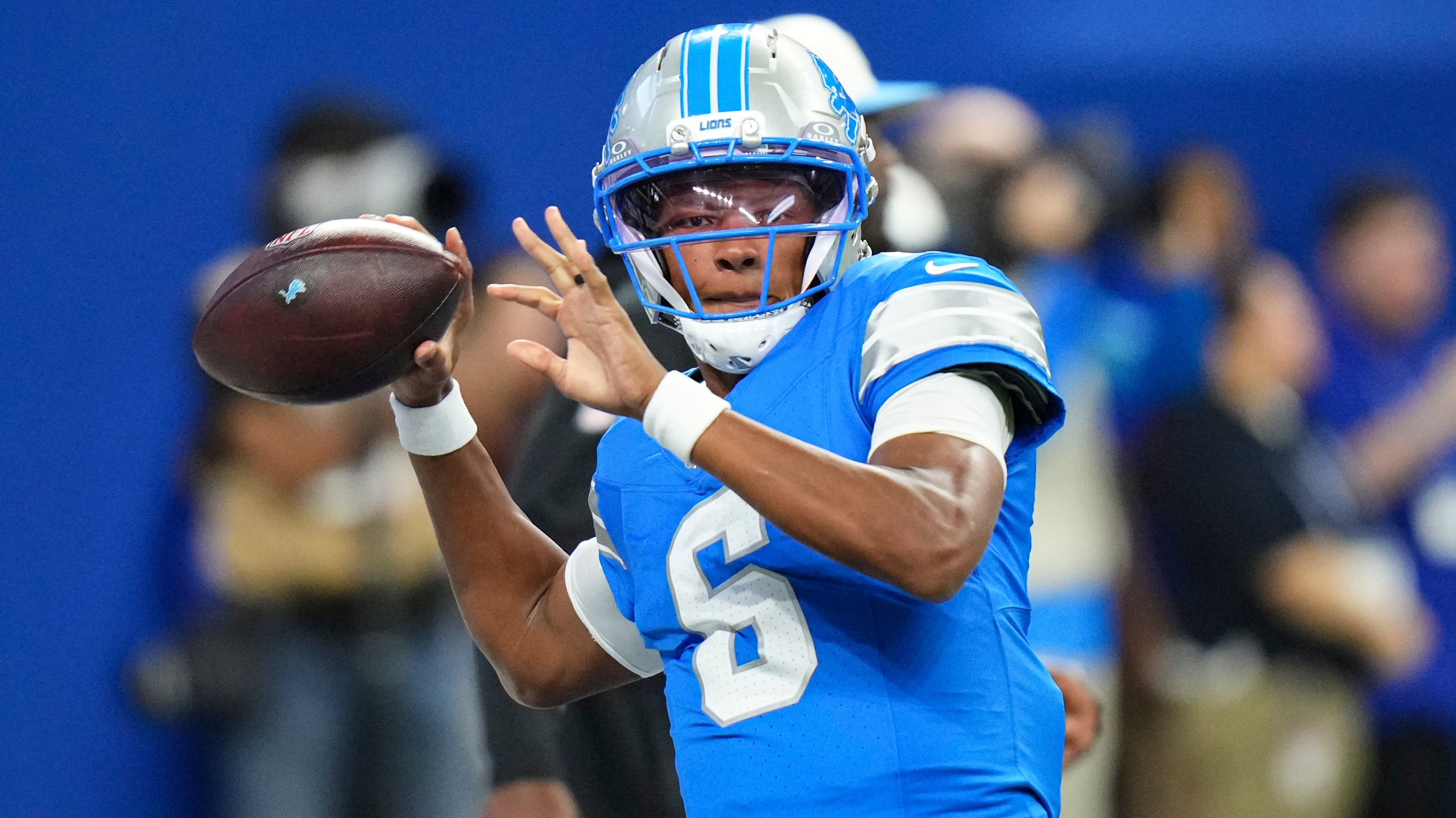 Josh Dobbs makes his case to be Jared Goff backup by taking Lions on 3 TD drives in win over Colts