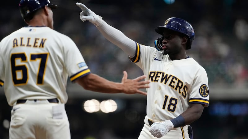 Chourio, Vaughn homer, Henderson wins sixth consecutive decision and Brewers top Pirates