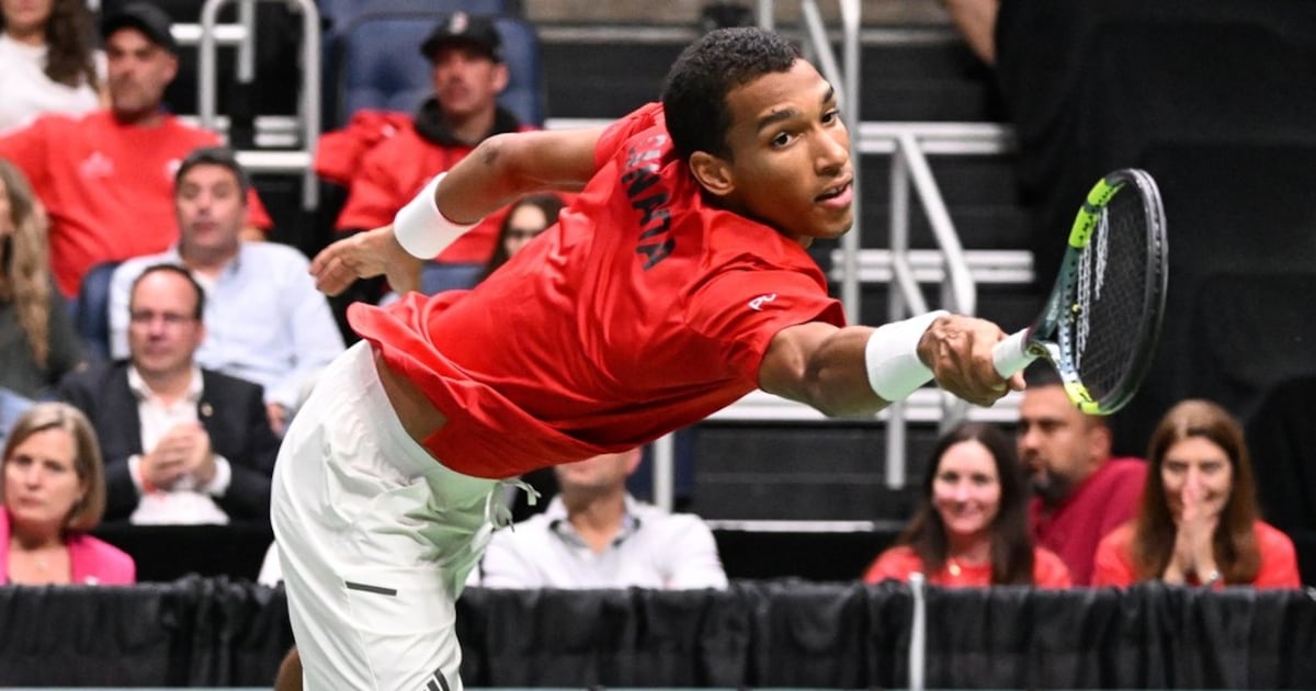 Auger-Aliassime puts Canada up 2-0 over France