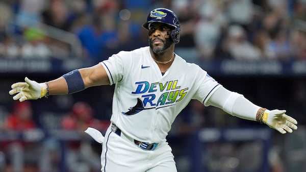 Díaz hits two home runs as Rays beat Angels