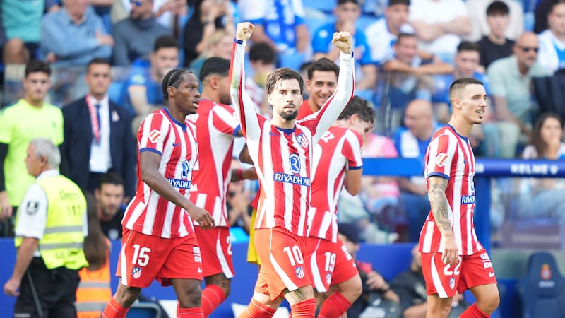 Baena scores late at Espanyol as Atlético maintain pressure on Barça