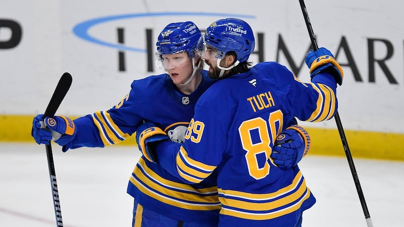 Hall, Mittelstadt and other ex-Sabres happy to see Sabres back in playoffs at long last