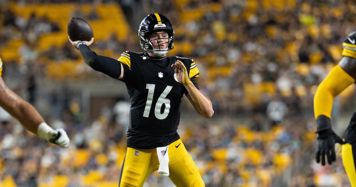 Photo: tsn.ca Pittsburgh Steelers quarterback Drew Allar (16) throws a touchdown pass during an NFL preseason football game in Pittsburgh