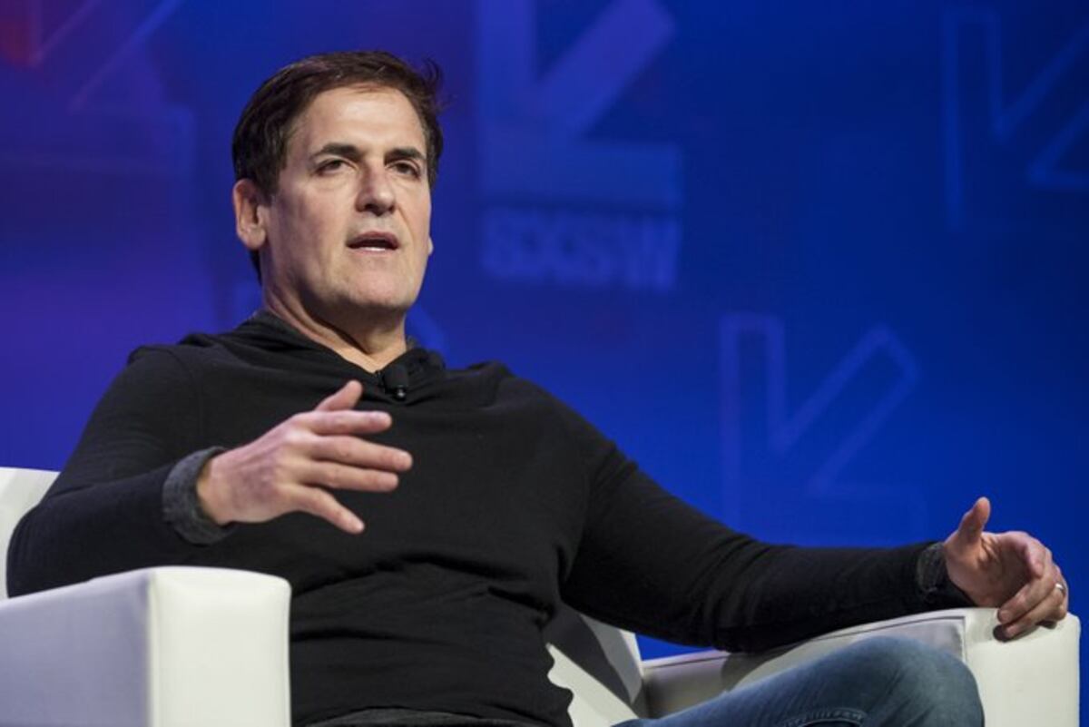 Mark Cuban Invests in Canadian Basketball League's Brampton Honey Badgers