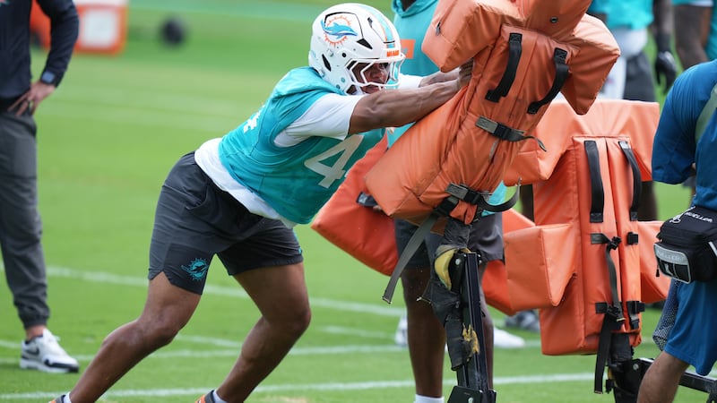 How Dolphins went from flashy to no-frills in just three months under Sullivan, Hafley