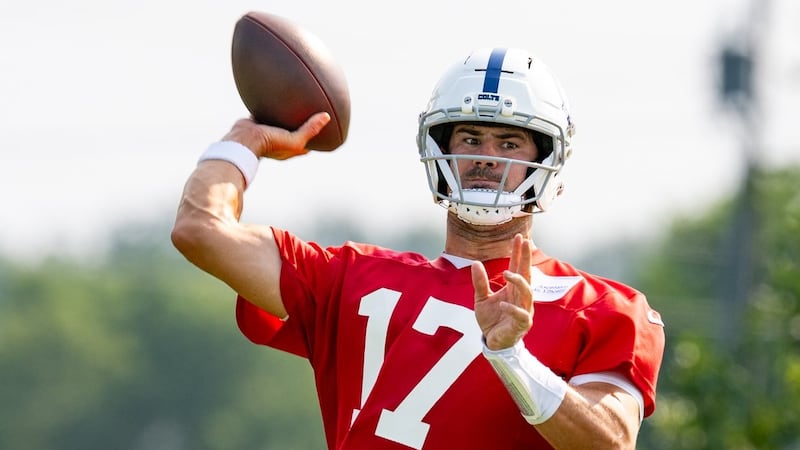 Jones checks off one goal by returning to full practice work as Colts open training camp