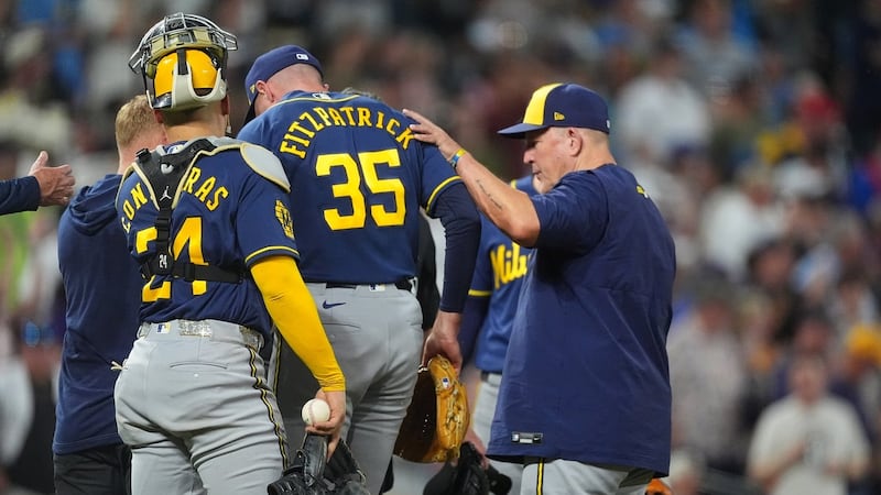 Brewers reliever Fitzpatrick seeks 2nd opinion after getting diagnosed with partial UCL sprain