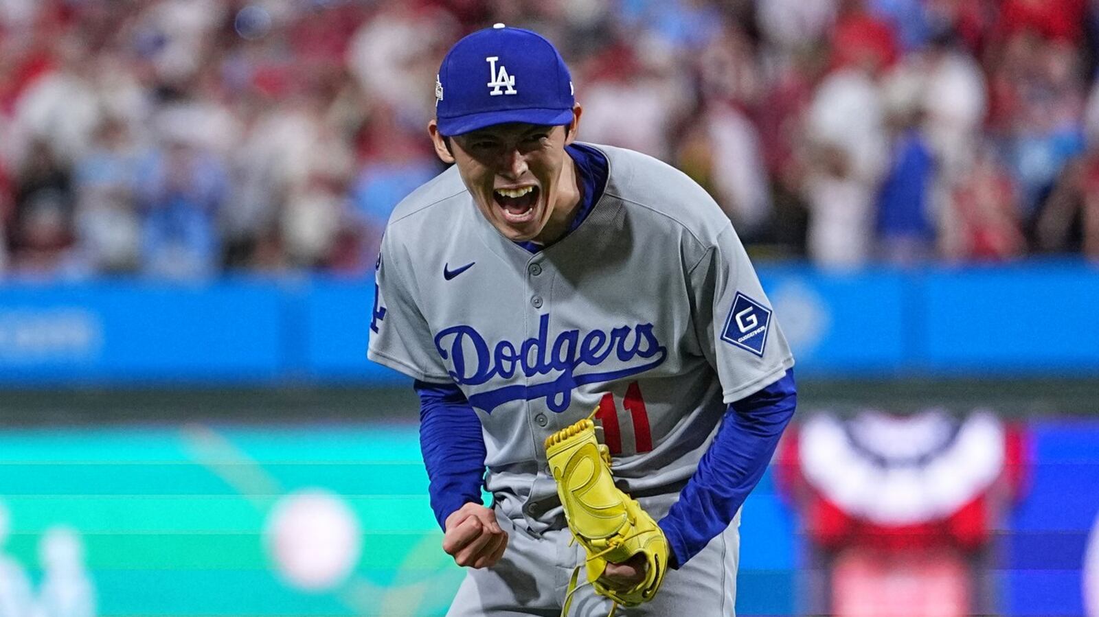 Dodgers might have found a postseason closer in Japanese rookie Roki Sasaki