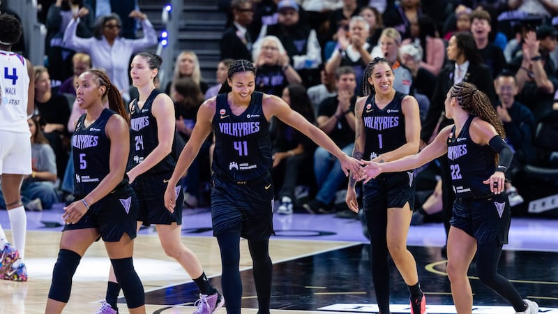 Burton scores 25 points, dishes out 8 assists as Valkyries hold off Mercury for win