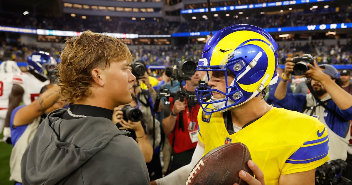Stafford throws four touchdowns, Rams crush Giants after Dart leaves early
