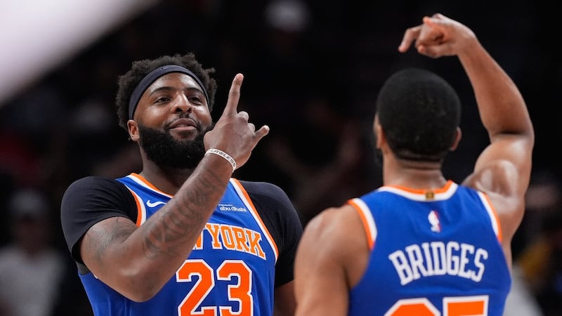 Knicks crush Hawks to advance in record-setting Game 6 rout