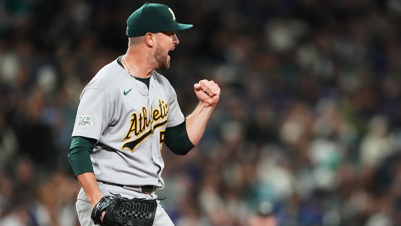 Springs throws seven shutout innings, Muncy homers as A’s beat Mariners