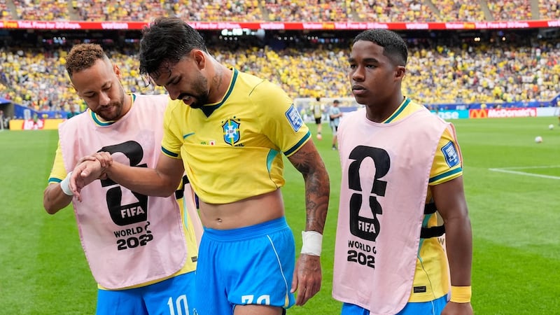 Brazil midfielder Paquetá has a thigh injury ahead of match against Norway at the World Cup