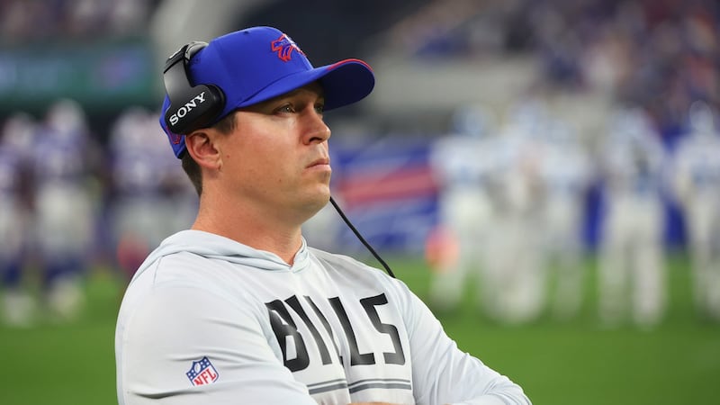 Bills DC Leonhard demands improvements, saying unit can’t keep getting bailed out by Allen