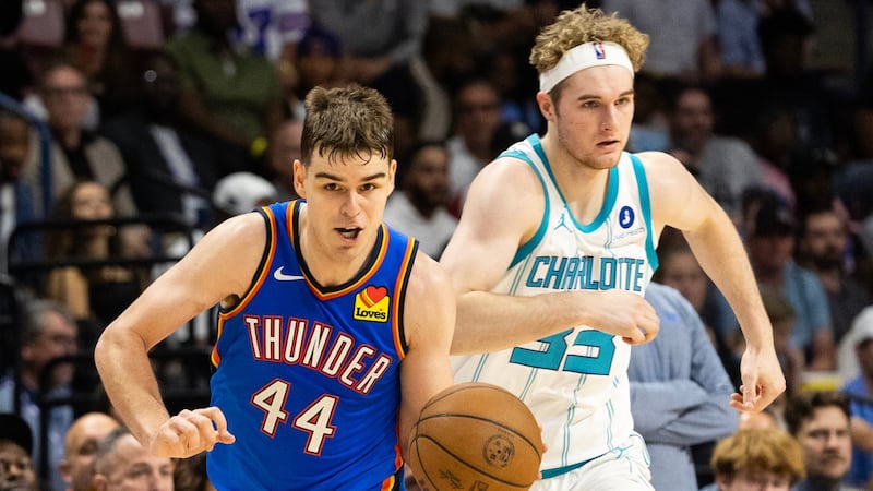Thunder guard Topic sidelined after back surgery