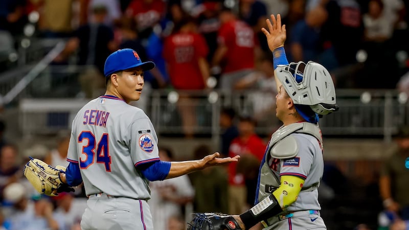 Senga gets first career save but Mets rookie gives away souvenir ball in comical scene