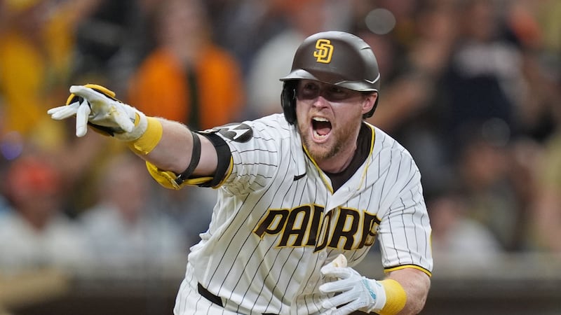Cronenworth’s single gives Padres win over Giants after Miller blows save