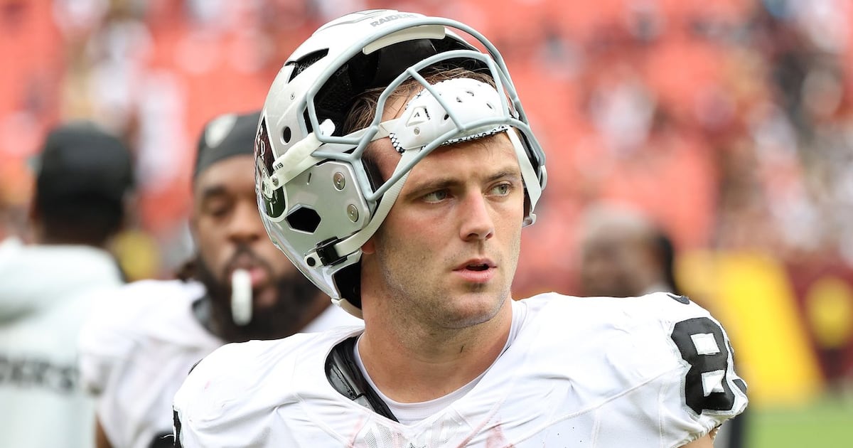 Bowers already sits No. 1 in NFL tight end rankings for 2026