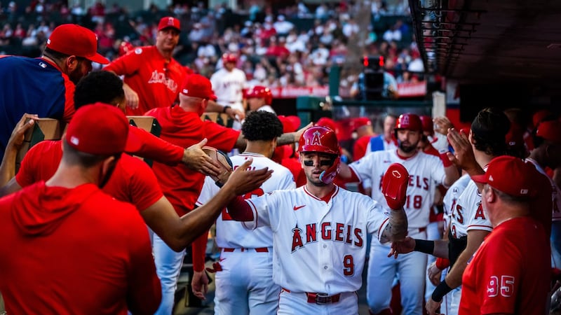Neto keys early rally, Angels snap three-game skid with win over Rangers