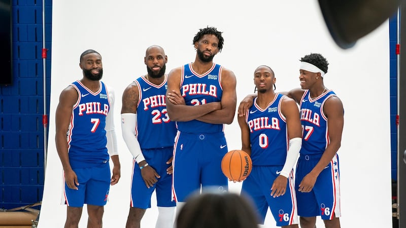 76ers try to stay cool as LeBron brings extra attention to start of season