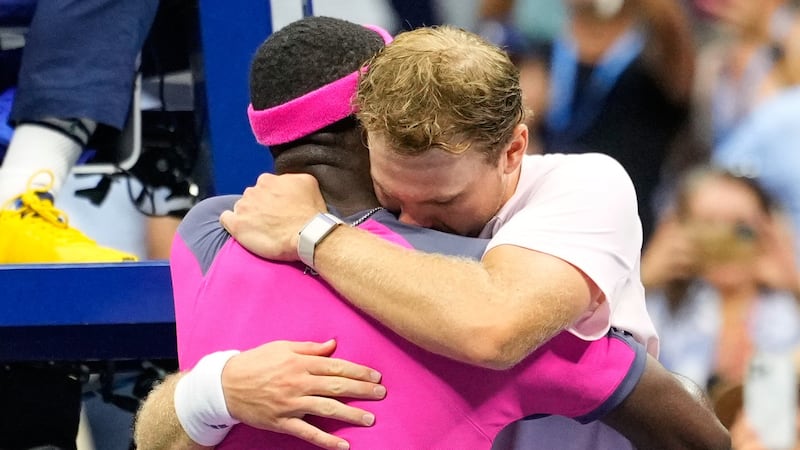 Tiafoe gives Michelsen a hug and a shoulder to cry on after his US Open victory