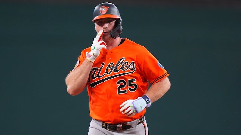 Alonso has his first two-homer game with Orioles in win over Rangers