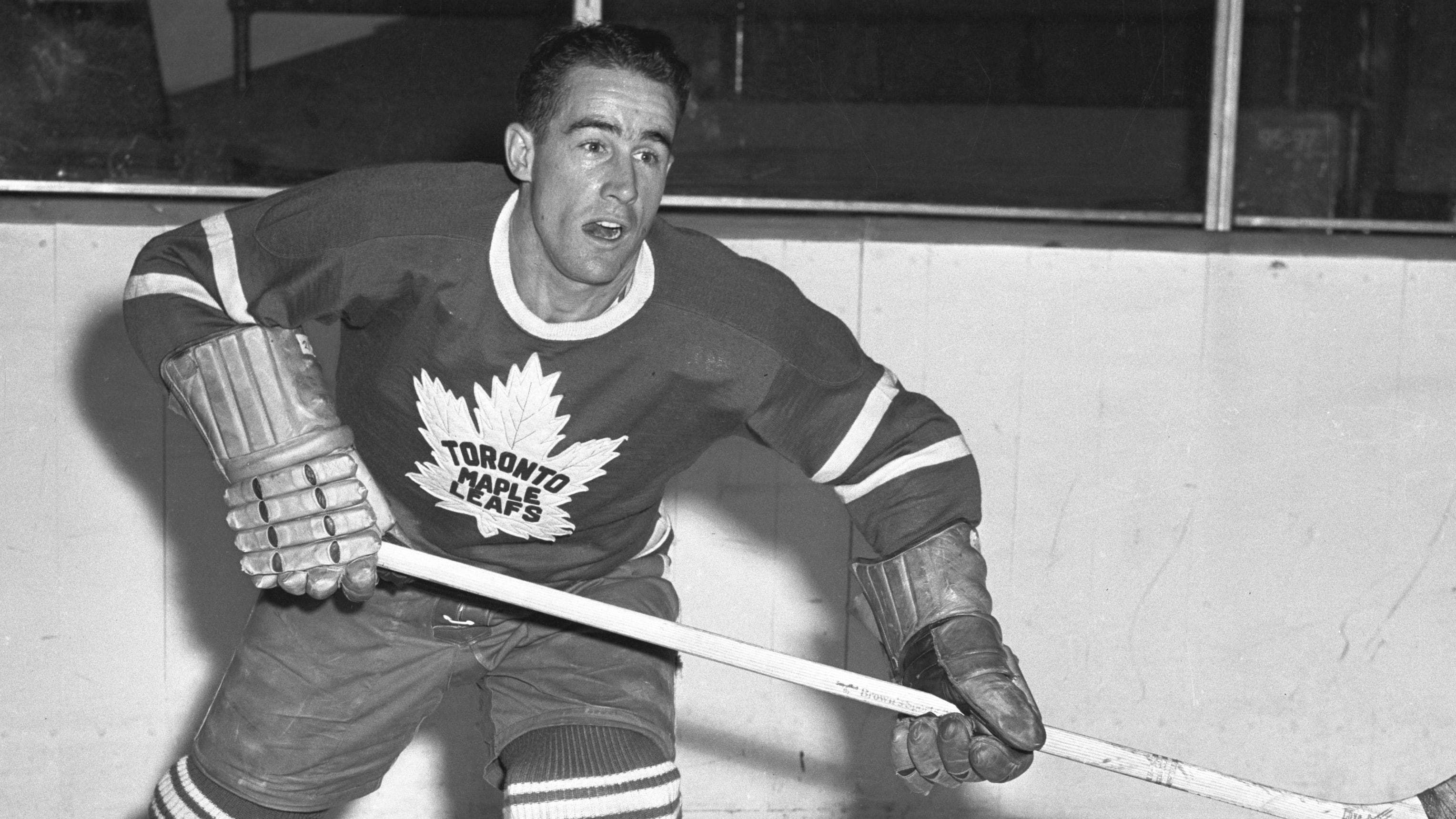 Three-time All-Star Toronto Maple Leafs defenceman Jim Morrison dead at 94