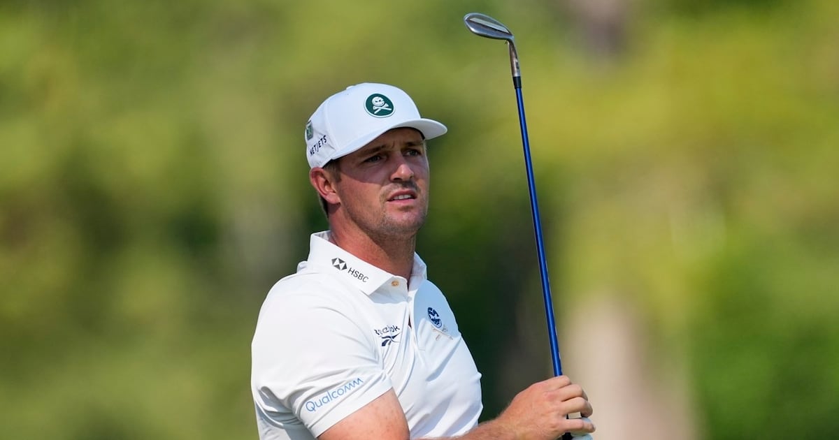 DeChambeau Withdraws from LIV Mexico Citing Wrist Injury