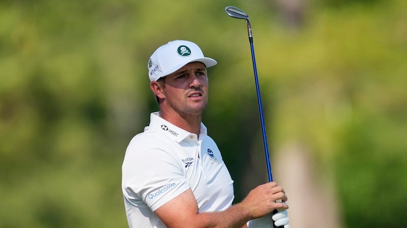 DeChambeau withdraws from final round of LIV Golf with wrist injury