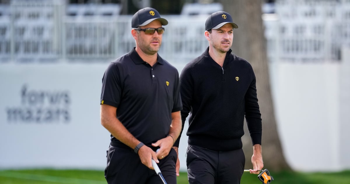 Conners, Taylor paired together for Day 2 foursomes at Presidents Cup against Scheffler, Burns