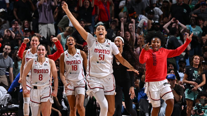 Iriafen’s late layup lifts the Mystics past Liberty, snapping New York’s winning streak