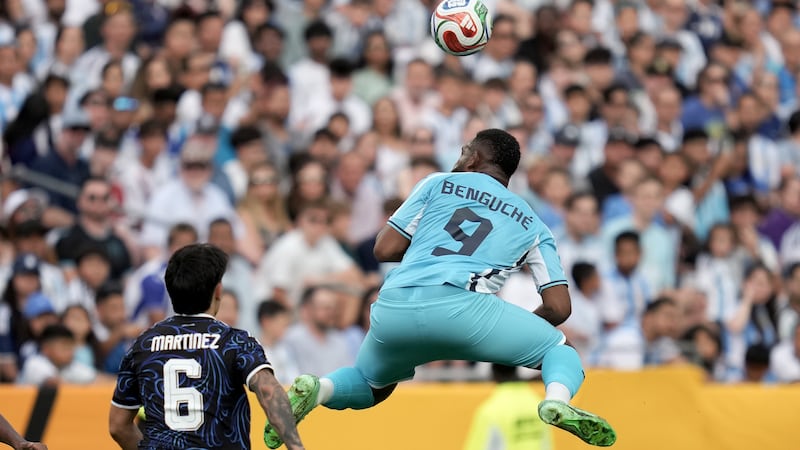 Messi left on bench as Argentina beat Honduras