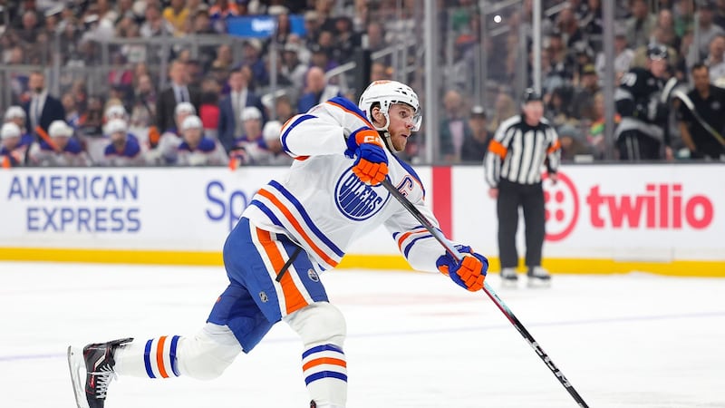 Oilers aim to beat Canucks, boost playoff fortunes with home-ice advantage
