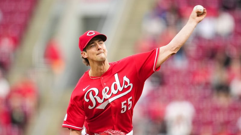 Reds place lefty starter Williamson on 15-day IL with shoulder fatigue