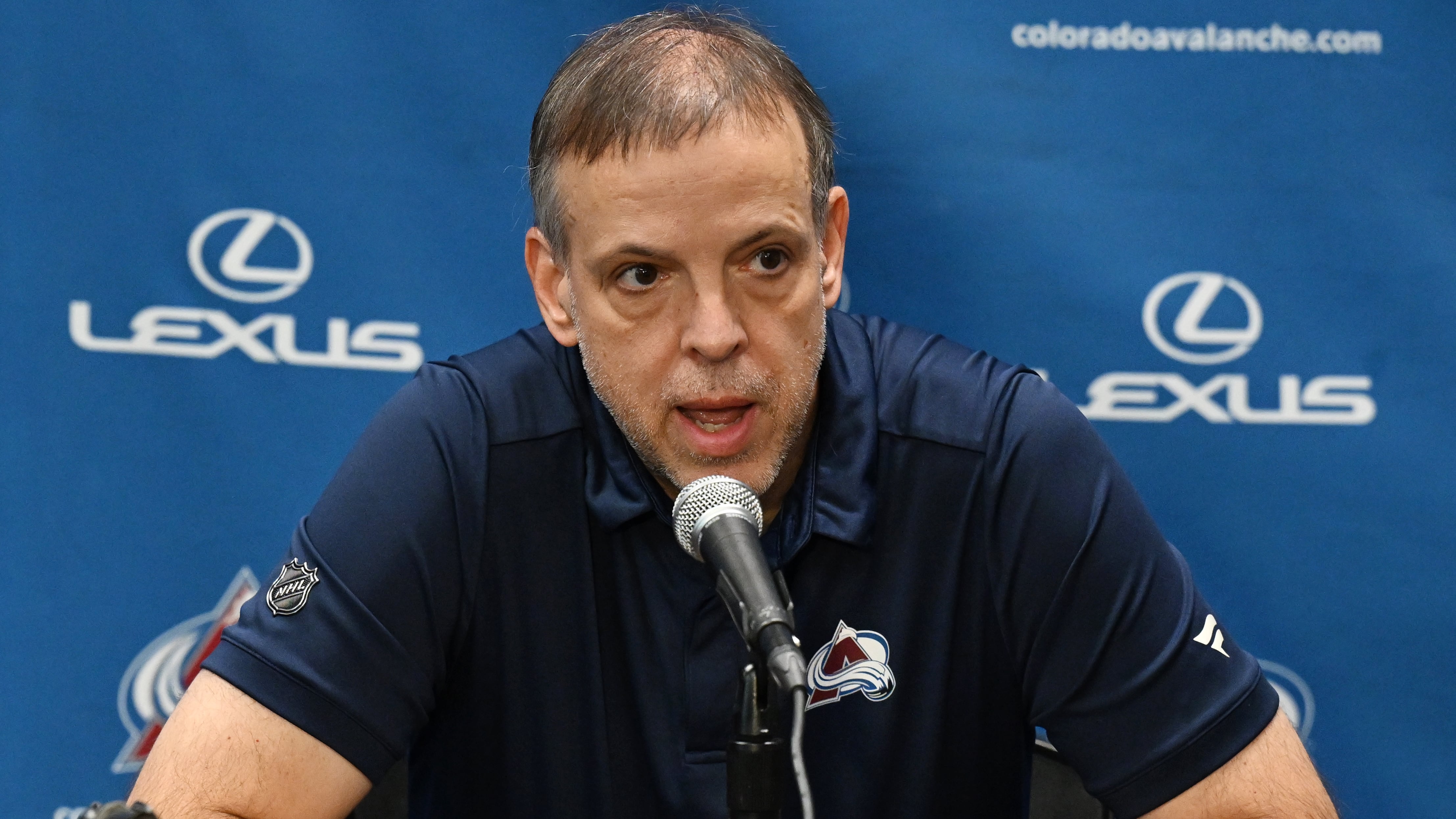 Chris MacFarland joins Predators after Avalanche exit