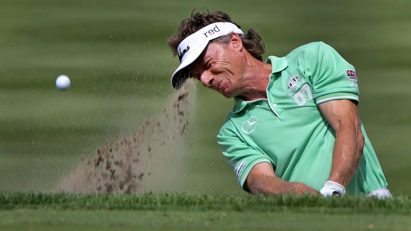 Langer breaks his age again and shares the lead at the Senior PGA Championship