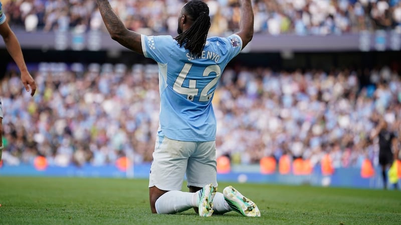 Manchester City wins eight-goal thriller against Sunderland to move clear at top of Premier League
