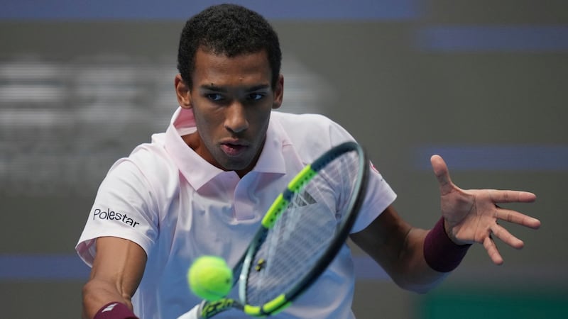 Auger-Aliassime bounces Carreno Busta, advances to round of 16 at Shanghai Masters