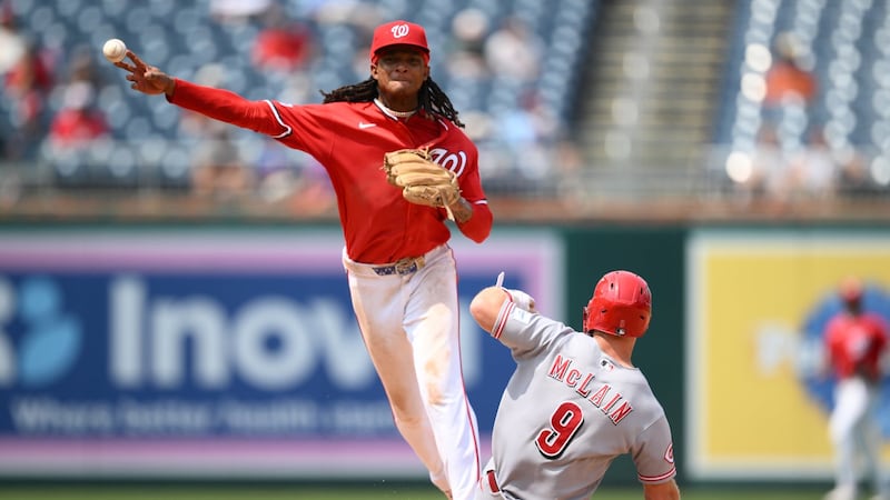 Nationals moving All-Star SS Abrams to second base
